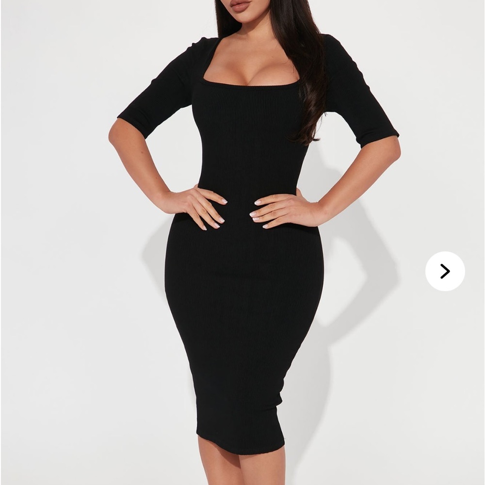 Elegant Black Midi Dress